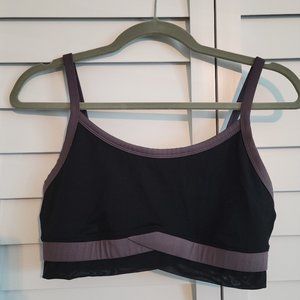 Fabletics Sport Bra with inside pocket